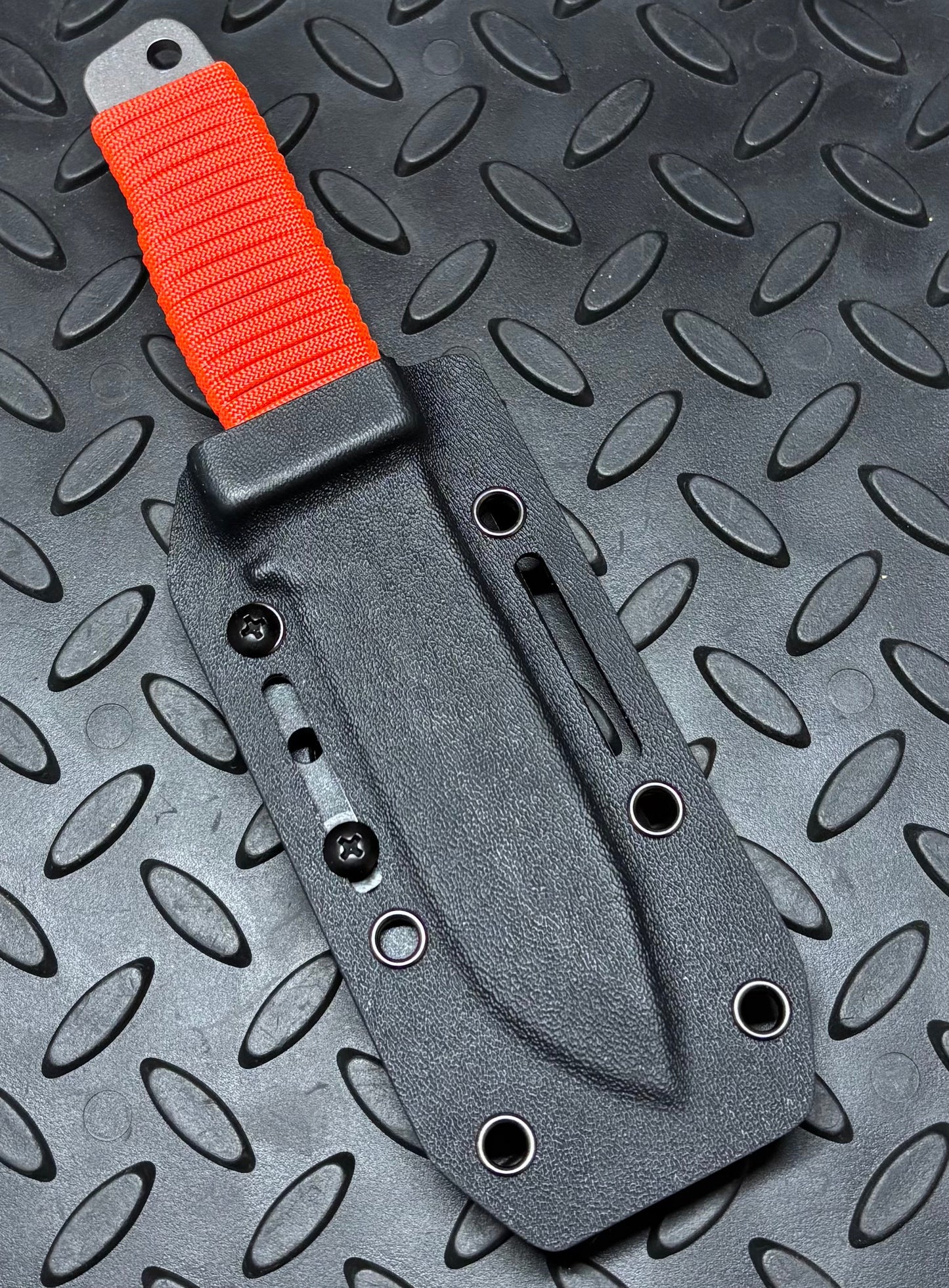 ROGAN Field Knife (RFK-PRO) Comes with sheath and belt clip.